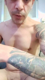 Gustav22222 webcam model stream image