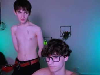 hot_dominic_ webcam model stream image