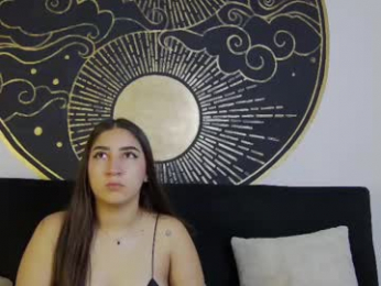 zoee_moretti webcam chaturbate model stream image