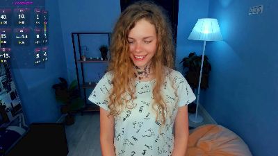 FalineCleverley webcam model stream image