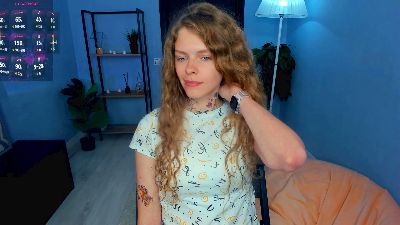 FalineCleverley webcam model stream image