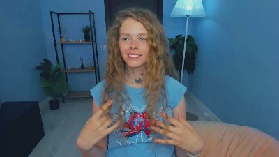 FalineCleverley webcam model stream image