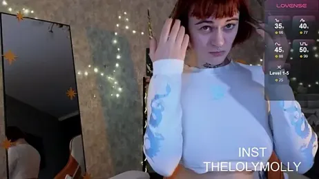 LolyMolli webcam model stream image