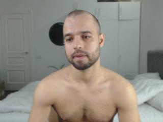 Andres Hot webcam model stream image