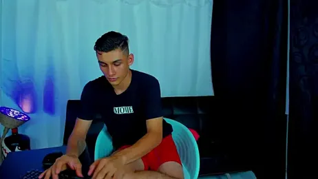 max_wild01 webcam model stream image