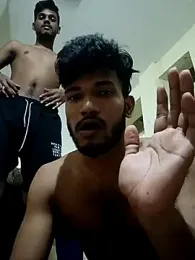 sanu_local webcam stripchat model stream image