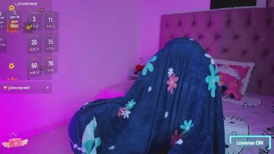 Mazikeenx webcam model stream image