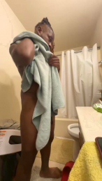 tunnookie webcam model stream image