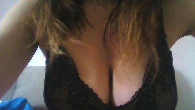 meringa20 webcam model stream image
