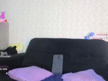 blonde_girls11_pm webcam chaturbate model stream image