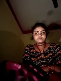 Riya_lovely0143 webcam model stream image