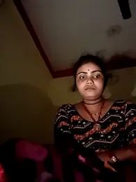 Riya_lovely0143 webcam model stream image