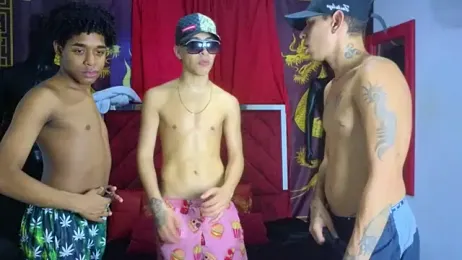 Scoundrel_Room webcam model stream image