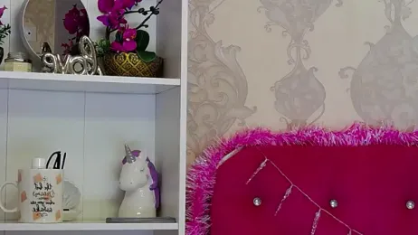 AlexisDevine webcam model stream image