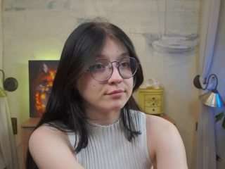 quennaemily webcam model stream image