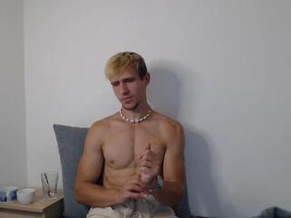 Evan Richmond webcam model stream image