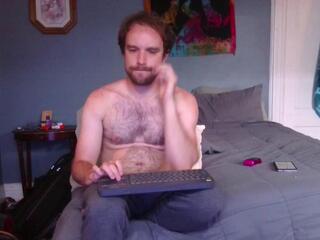 Harrison Pilgrim webcam model stream image
