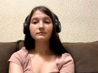 aurorareddy webcam model stream image