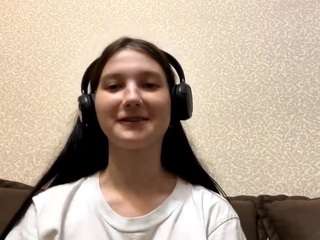 aurorareddy webcam model stream image