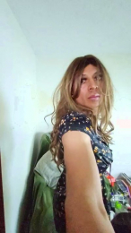 Alexayoungn webcam model stream image