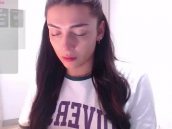 _ericavanderhill_ webcam model stream image