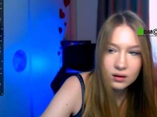 welly-mey webcam camsoda model stream image