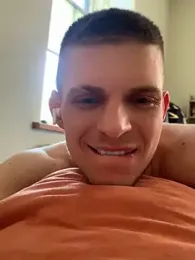 VelvetKingg webcam model stream image