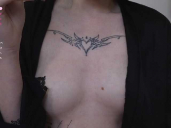 LucyKitten webcam model stream image