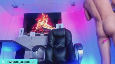 Twinkie_Alex18 webcam model stream image