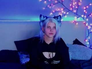 joannlowe webcam model stream image
