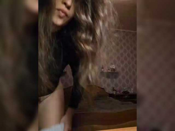 honey-bunny-lola webcam model stream image