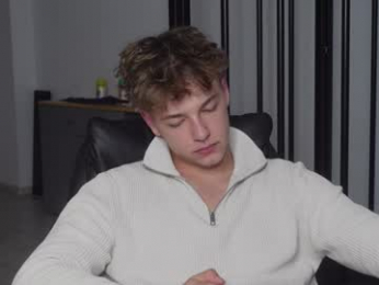 lukedesirable webcam model stream image