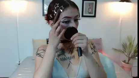 Evanss_lx webcam model stream image