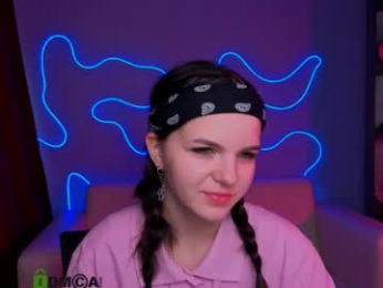 mikameovv webcam model stream image