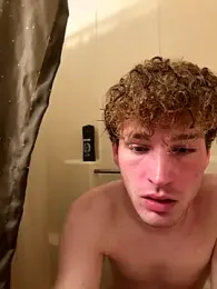 CreamyAustin webcam model stream image