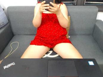--Luna-- webcam model stream image