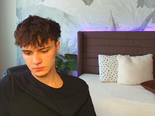 Eryk Adams webcam model stream image
