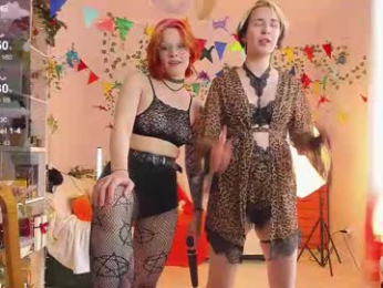 sova173 webcam model stream image
