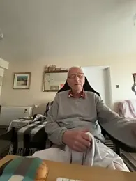 cutaboverest webcam model stream image