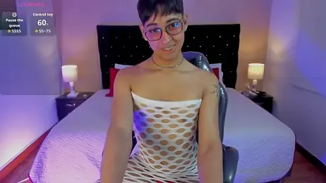 Dark_hairy_ webcam model stream image