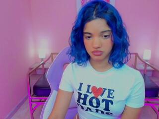 Lola Jules webcam model stream image