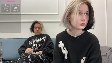 VeryRare_TwinS webcam model stream image