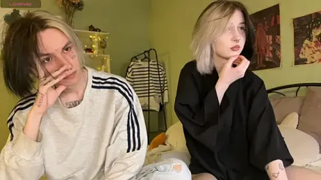 VeryRare_TwinS webcam model stream image