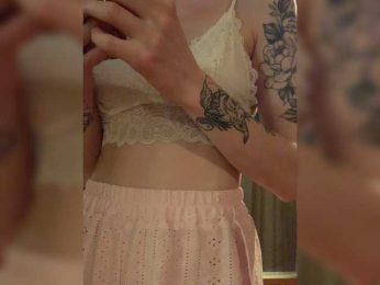 Asya_ webcam model stream image