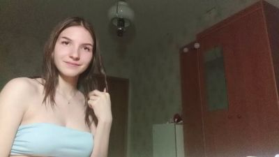 KristalGrochow webcam model stream image