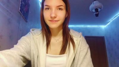 KristalGrochow webcam model stream image
