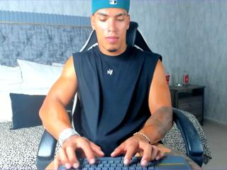 Max Mayers webcam model stream image