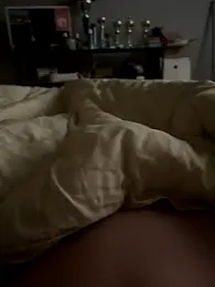 Zizibeaugoss webcam model stream image