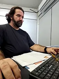 MysterBearMG webcam model stream image