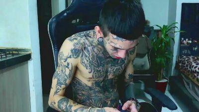 Hot_tattoo_ webcam model stream image